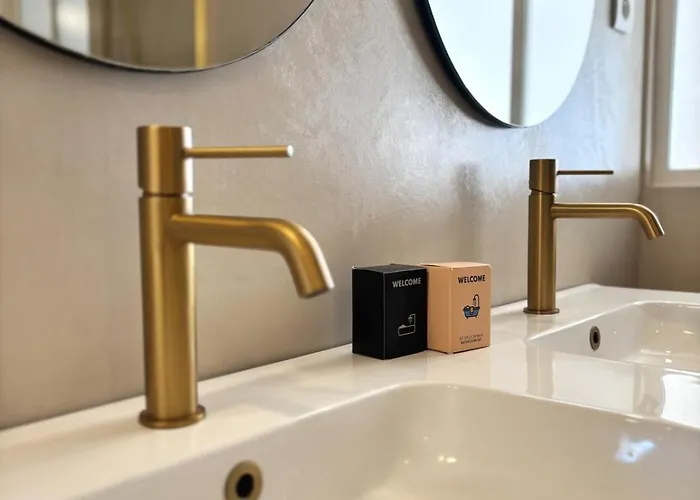 Апартаменты Le Mandela - Centre Historique Perret *